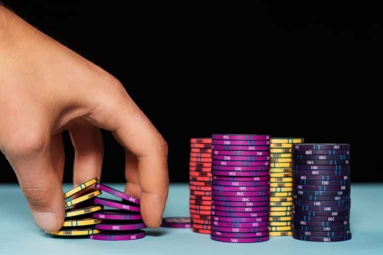 Les raisons pour lesquelles les tournois de poker en ligne sont populaires