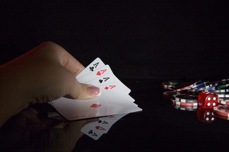 Gagner au poker : le pouvoir de la prévisibilité