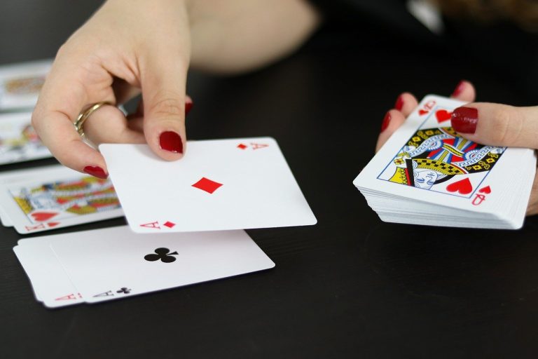 Les erreurs de débutant à éviter au poker en ligne
