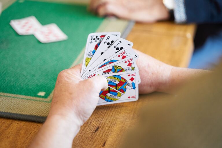 Quand et comment utiliser le 4-bet en tournoi ?