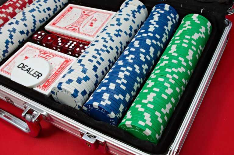 Table finale de PLO, bien gérer un tapis profond face aux autres