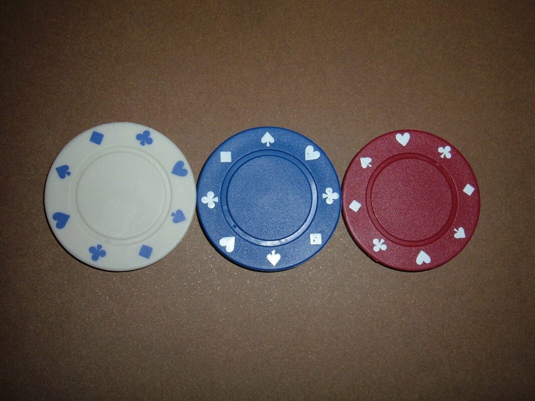 Table finale de PLO, bien gérer un tapis profond face aux autres